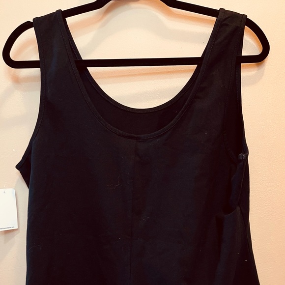 Crescent Drive Black Tank - Picture 2 of 3